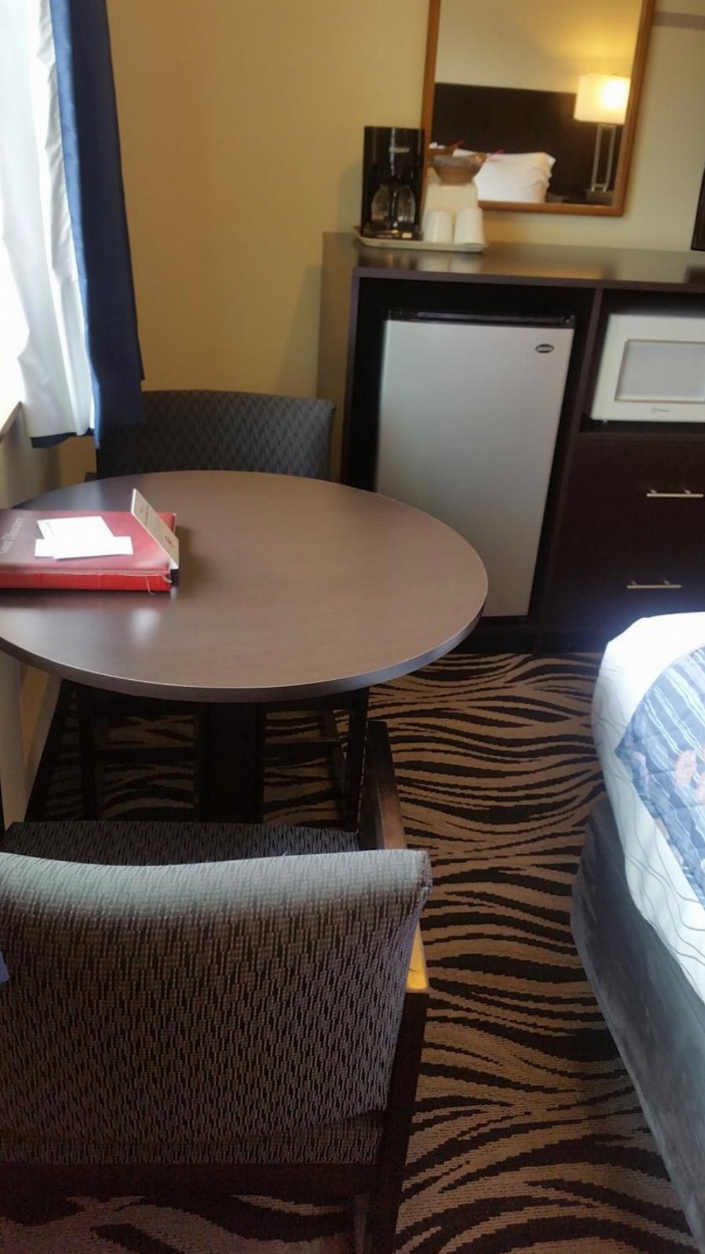 Tradewinds Motel Main image